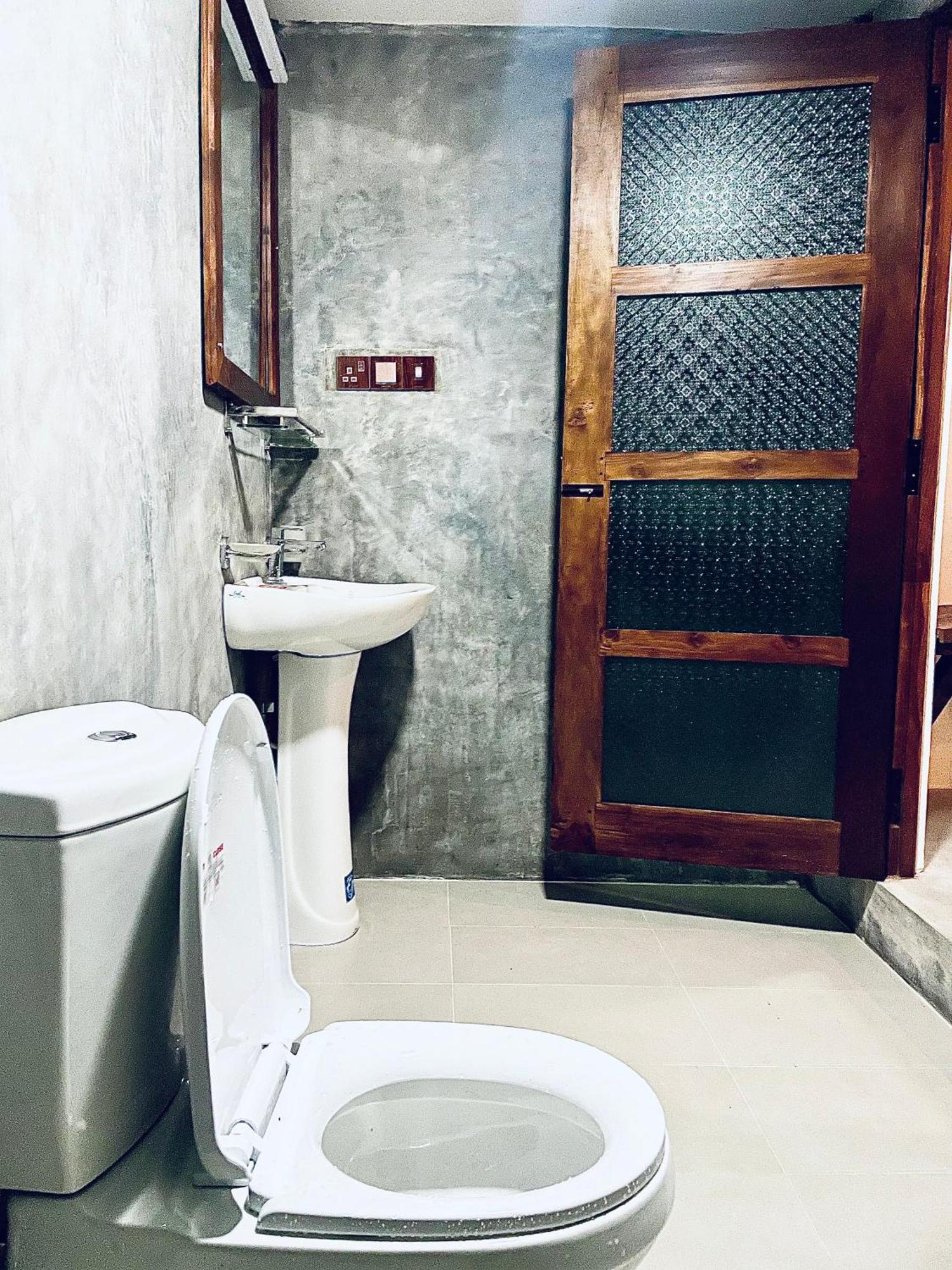 Maika Safari Uda Walawe