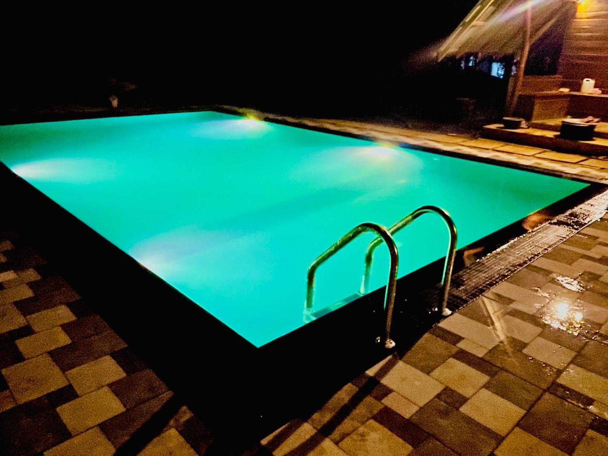 Maika Safari Lodge *